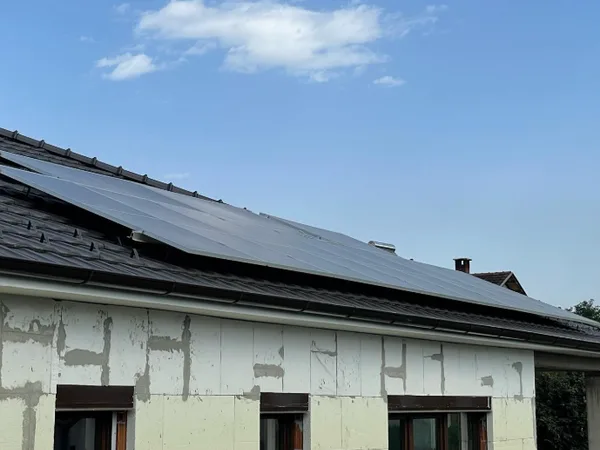 Off-grid фотонапонска централа со батерии, 10 kW